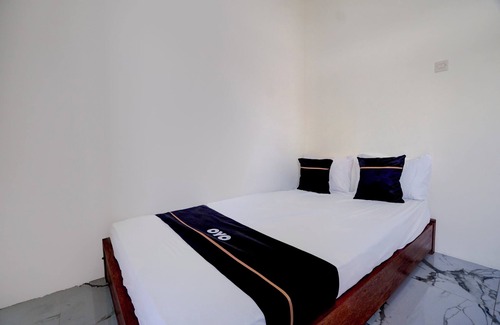 Dinoyo Hotel | OYO 94766 Tapak Liman Syariah