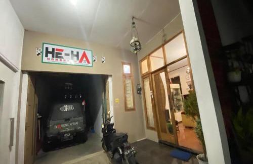 Kejajar Hotel | OYO 94839 He-ha Homestay Syariah