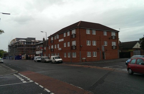 Liverpool Apartment | OYO Arinza Apartments, Liverpool