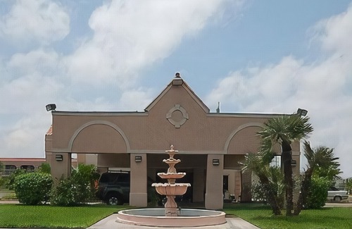 Central City Hotel | OYO Hotel Corpus Christi North / I-37