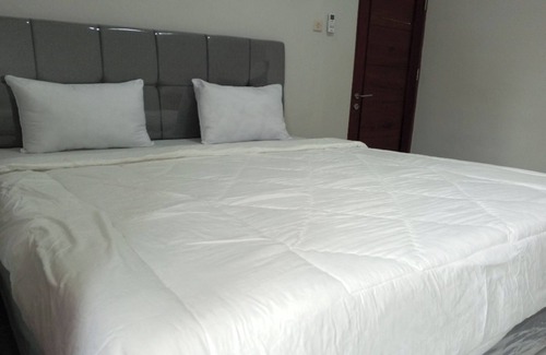 Semarang Hotel | OYO Life 92543 Ratu Sakti Residence Syariah