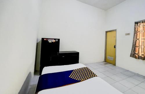 Malang Hotel | OYO Life 93398 Sudimoro Guest House Syariah