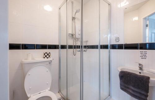 Hull Hotel | OYO The Pickering Park Hotel