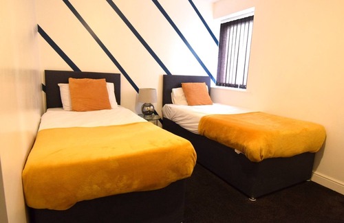 Middlesbrough Hotel | OYO Victoria Apartments
