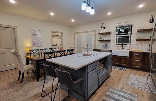 Nixa House | Ozarks WonderWoods