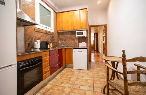 L'Antiga Esquerra de l'Eixample Apartment | P2ARI1046 - Magnific 2Bed Apartment in the City Ce