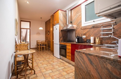 L'Antiga Esquerra de l'Eixample Apartment | P2ARI1046 - Magnific 2Bed Apartment in the City Ce