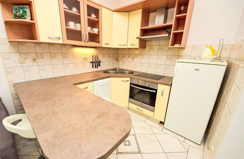 Vinisce Apartment | Pažanin by Interhome