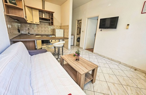 Vinisce Apartment | Pažanin by Interhome