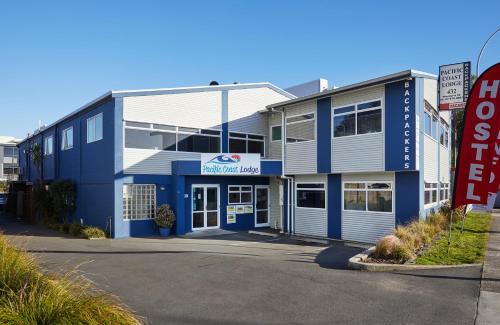 Mount Maunganui Hostel | Pacific Coast Lodge and Backpackers