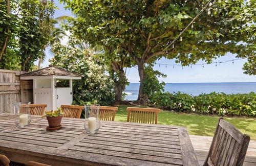 Hauula House | Pacific Pearl Beachfront Estate