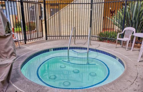 Oceano House | Pacific Plaza #504 - Heart of Oceano - 1BdrmD-K-QSofa