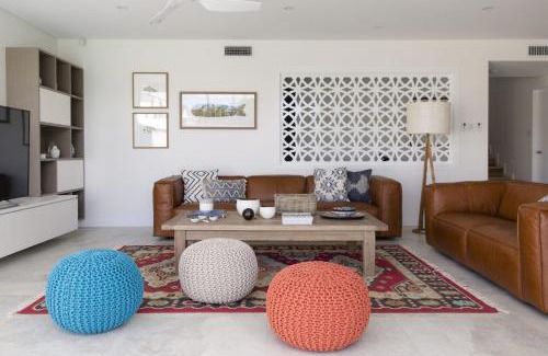 North Creek House | Paddle on Seven Mile
