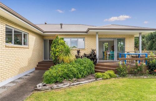 Tairua House | Paku Sea-escape - Tairua Holiday Home