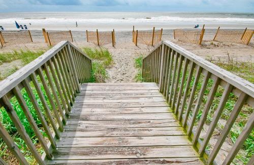 Myrtle Beach Hotel | Palace Resort 1604