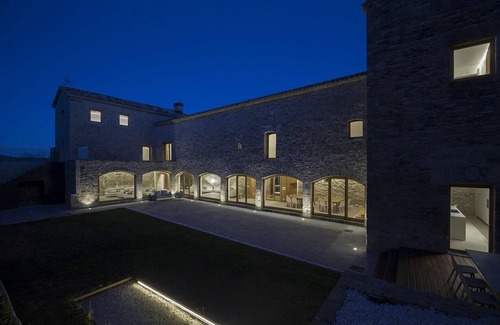Cendea de Olza Villa | Palace with ten rooms for up to 31 people