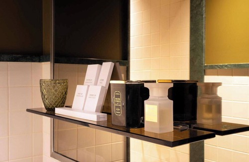 7th Arrondissement Apartment | Palais Bourbon Hotel - Room 53 - 2P - Invalides