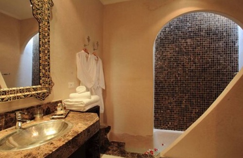 Sidi Bou Amar Hotel | Palais Khum