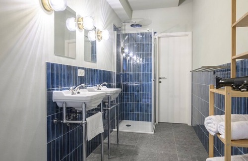 Innere Stadt Apartment | Palais Palffy Hotel Suite in Central Vienna
