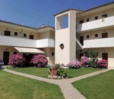 Agia Paraskevi Apartment | Palatino Studios