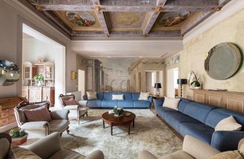 Santa Croce Apartment | Palazzo Doni by Florence Art Apartments