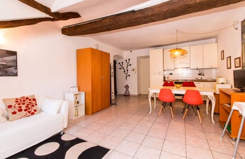 Roman Quarter Apartment | Palazzo Saluzzo Paesana Beautiful Flat