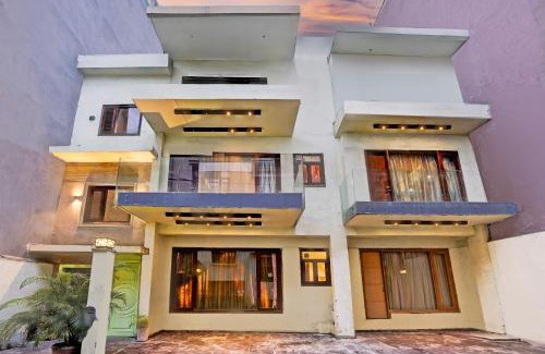 Sector D Hotel | Palette Hotel Cotts Villa Vasant Kunj New Delhi