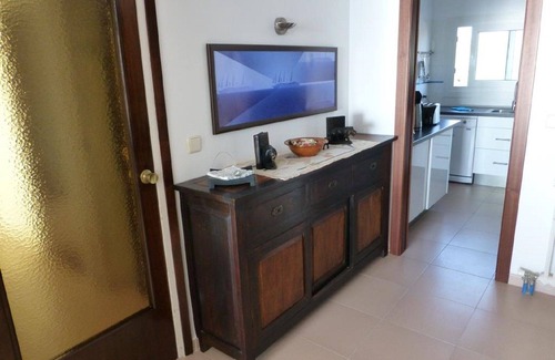 Sant Andreu de Llavaneres Apartment | Palm Garden, beautiful Sea view, cozy Apt, direct train @ Barcelona's door