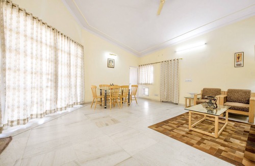 Jaipur District Villa | Palm Familia by Palm Leisure