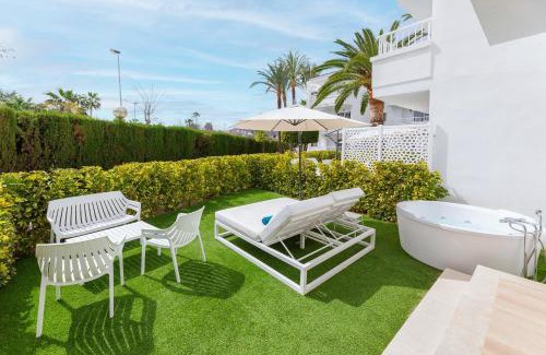 Alcudia Apartment | Palm Garden