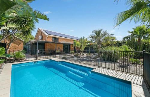 Aberdare House | Palm Springs Retreat Hunter Valley