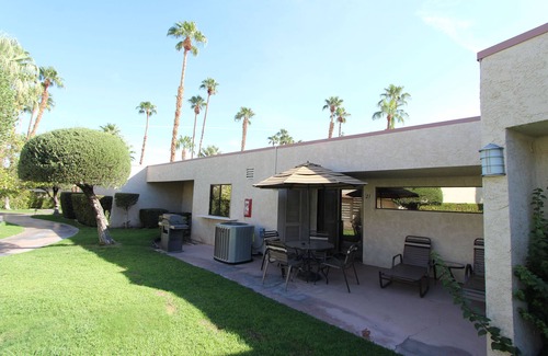 Araby Villa | Palm Springs Villa | Pool, Patio & Tennis