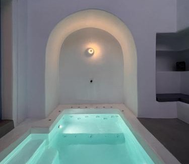Fira Villa | Palmariva Villas