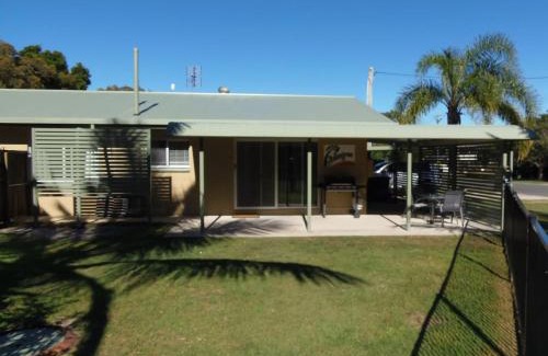 Rainbow Beach House | Palmgrove 1 Rainbow Beach