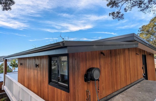 Pretty Beach Central Coast Villa | Palms Villa at Pretty Beach.