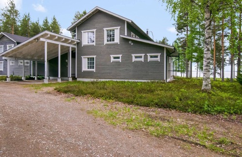 Paltamo House | Paltamon Golfhovi A (inc. 2 X Golf Innin by Interhome