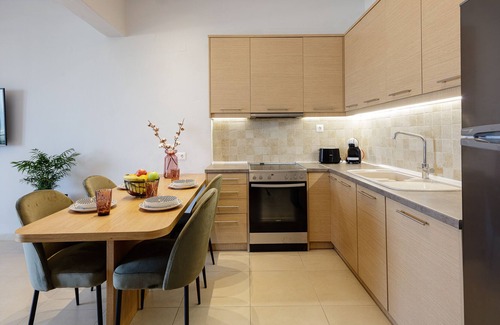 Atsipópoulon House | Panorama Home|Family Seaview Apartment in Rethymno