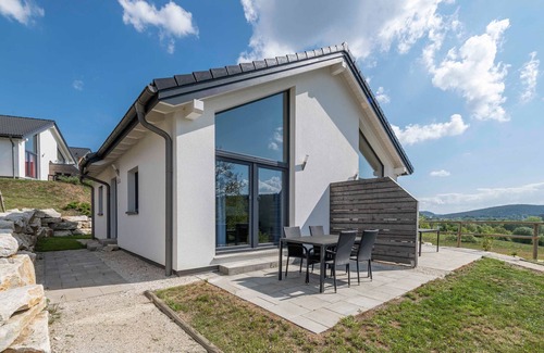 Mistelgau House | Panoramic house type 100 SD 09 - Panoramahaus (100) in the holiday village at the Therme Obernsees