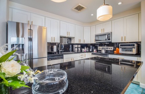 Wailea Villa | PANORAMIC OCEAN FRONT SUNNY SURF E301 AT MAKENA SURF!