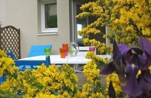 Trevou-Treguignec Apartment | Panoramic Sea View Apartment, South Terrace, Trévou, Pink Granite Coast, 22.