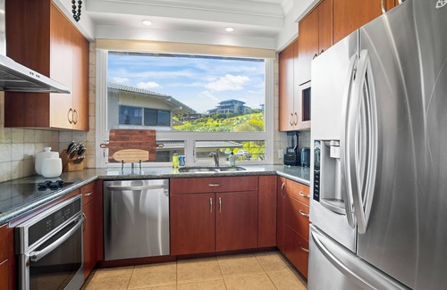 Montage Kapalua Bay Condo | Panoramic Views from Molokai to Honolua Bay—Kapalua 16B3 Villa
