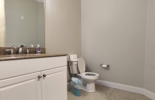 Edgewater Apartment | Panoramic water view , 10 min to manhattan on the river amazing D
