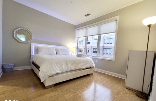 Edgewater Apartment | Panoramic water view , 10 min to manhattan on the river amazing D