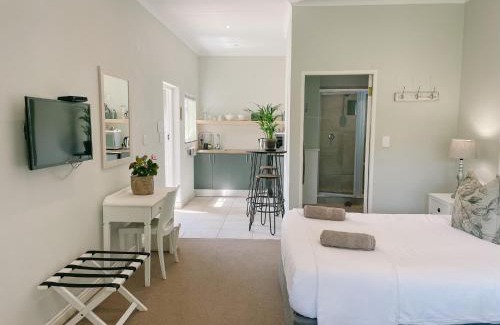 Knysna Apartment | Panzi Garden Suite