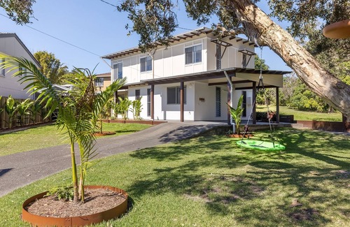 Angourie House | Paperbark Angourie Oasis