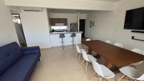 Jacinto Pat Apartment | Paraíso Liverte 203