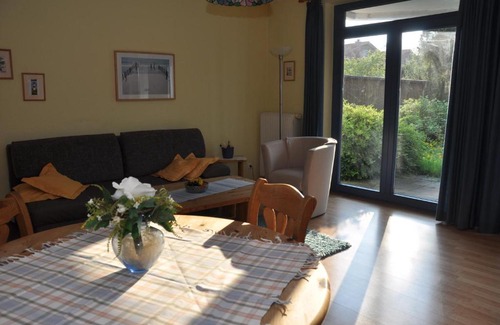 Nordseebad Burhave Apartment | Paradies-Ferien Burhave - Kat. I