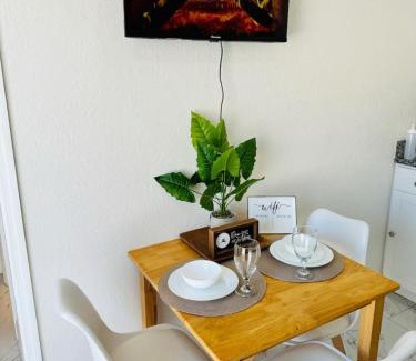 Bay Crest Park Apartment | Paradise Beach