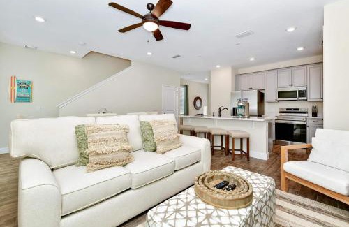 West Kissimmee Apartment | Paradise Breeze Cottage by Shine Villas - Margaritaville Resort Orlando condo