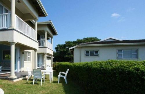 Paddock Apartment | Paradise By The Beach - 1 Mzimayi